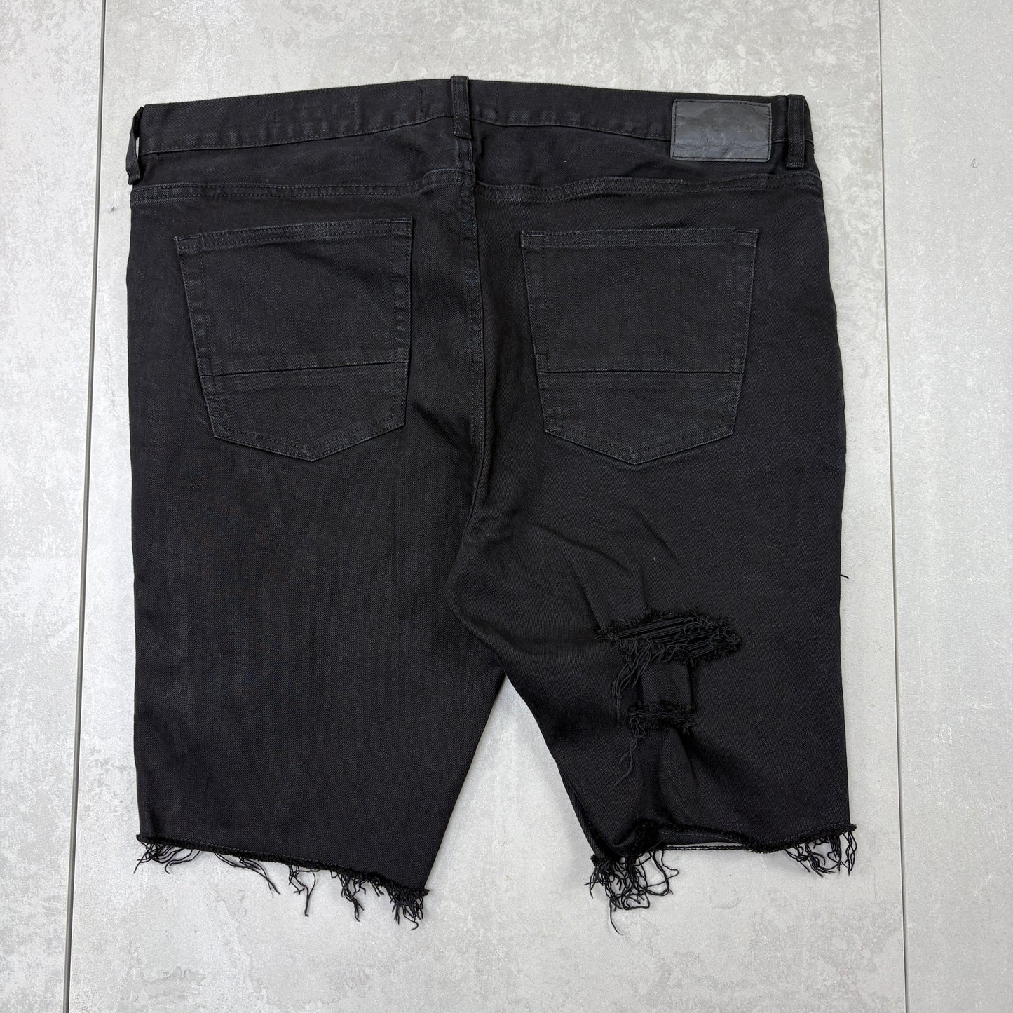 Vintage Black Distressed Skinny Shorts Jorts - 36