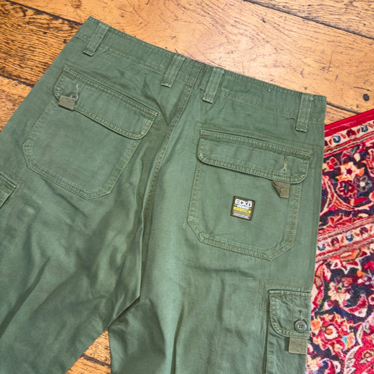 Vintage Ecko Unltd Green Cargo Y2K Hip Hop Baggy Jeans Shorts Jorts - 32