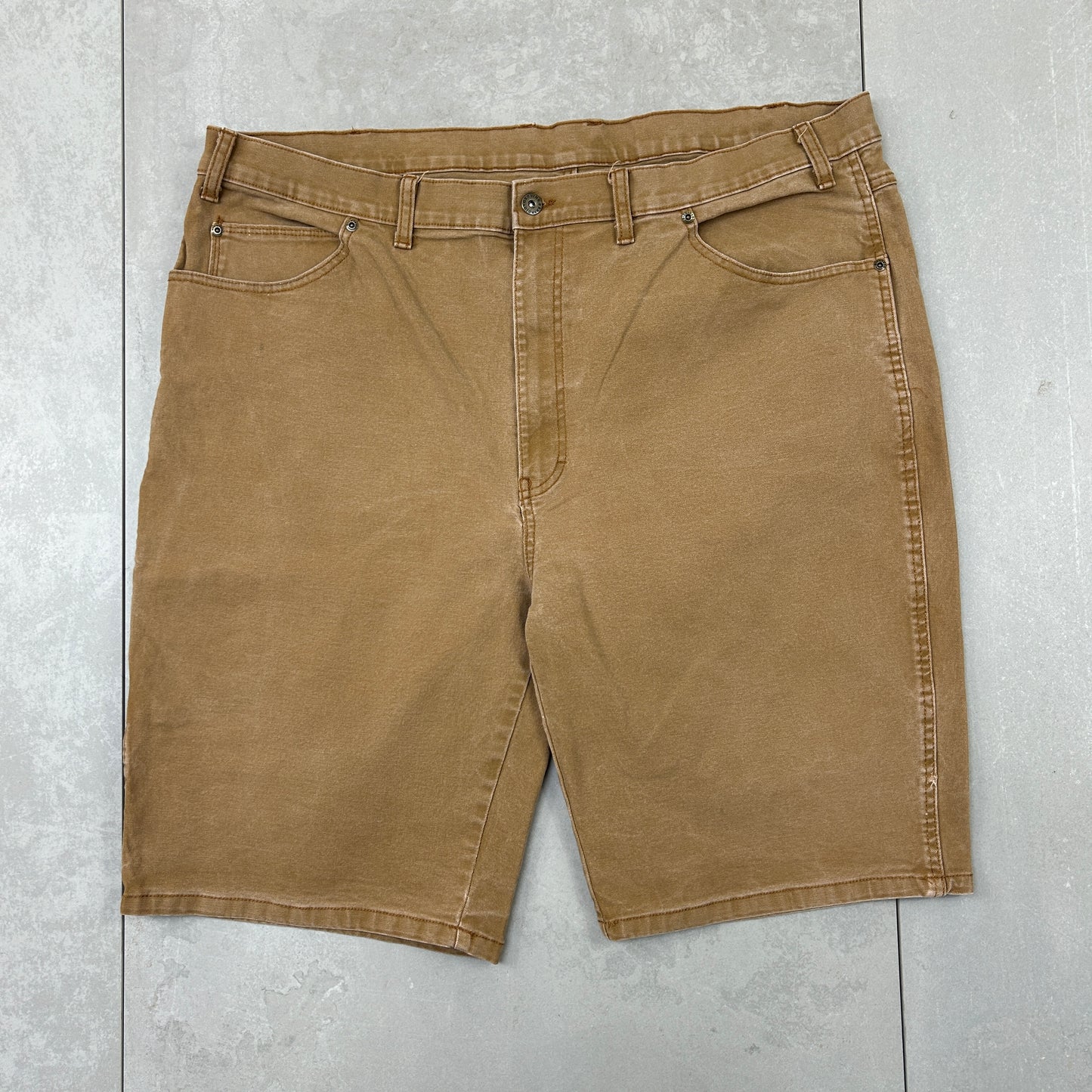 Vintage Dickies Workwear Carpenter Baggy Brown Shorts - 44