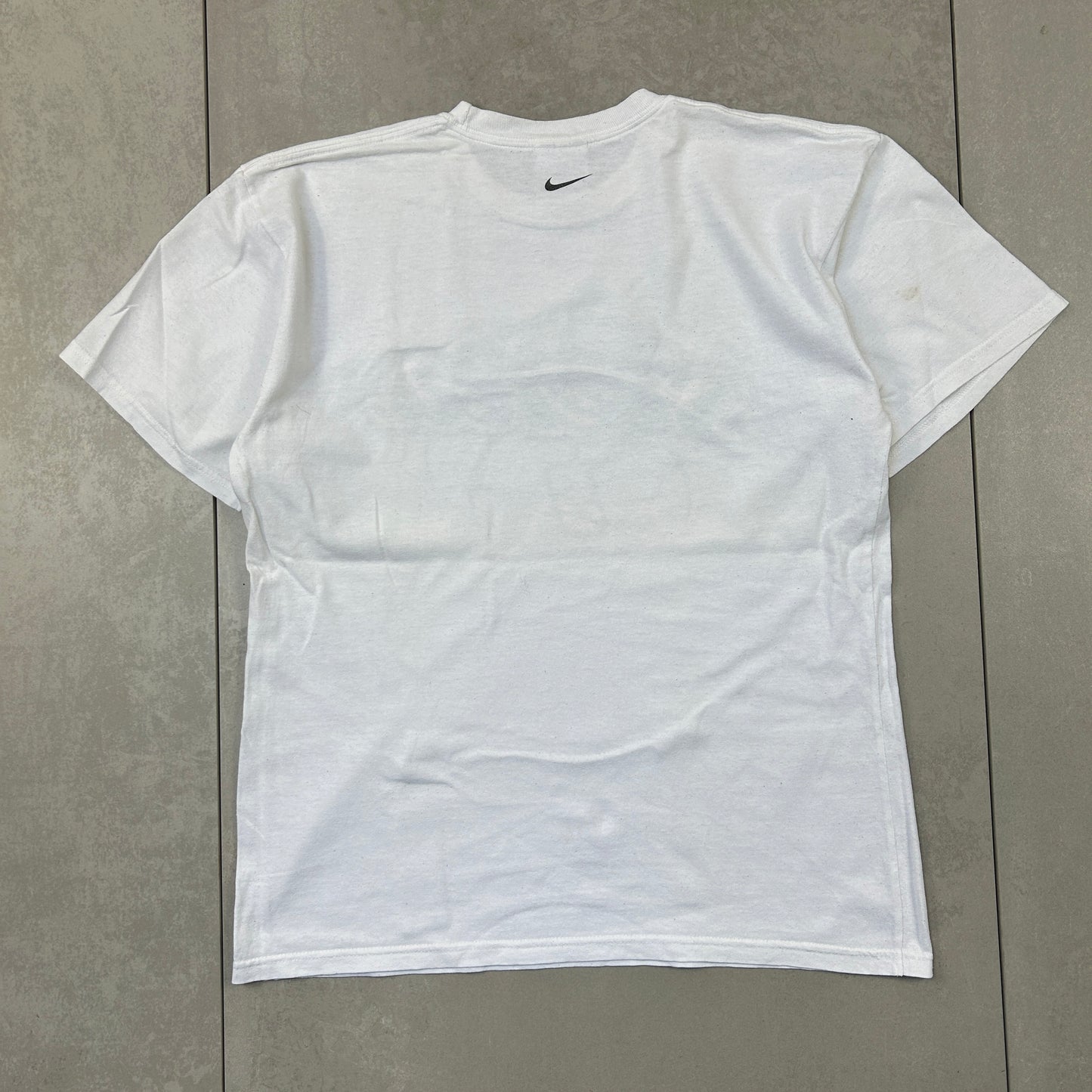 Vintage Nike Centre Swoosh White Graphic T-Shirt - M
