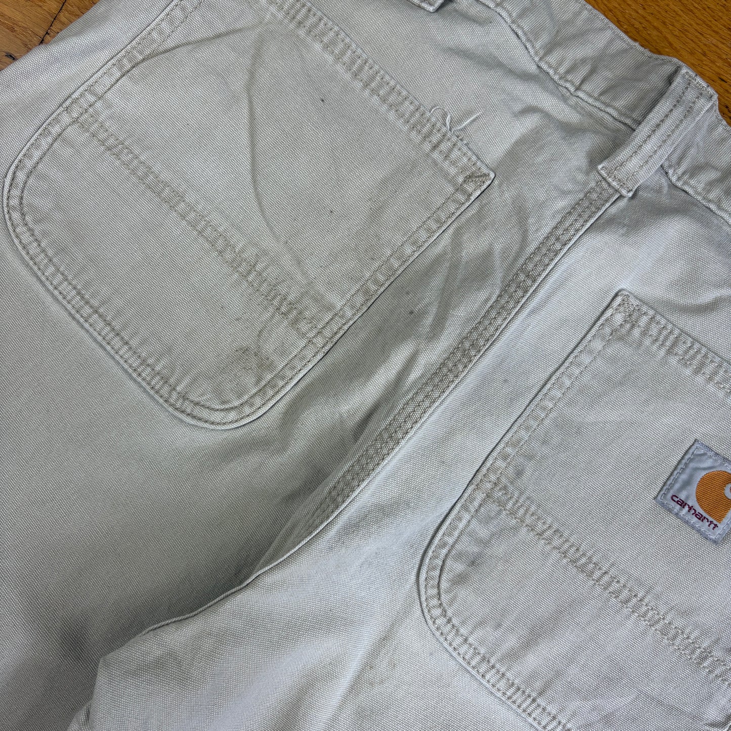 Vintage Carhartt Cream Workwear Baggy Carpenter Shorts - 32