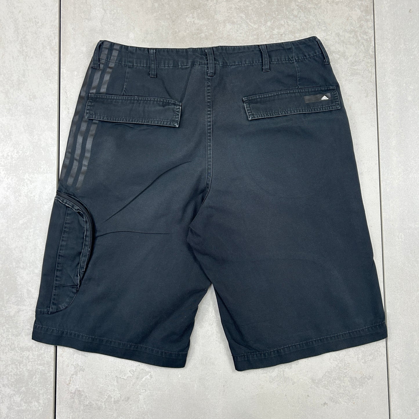 Vintage Adidas Black Baggy Shorts - M
