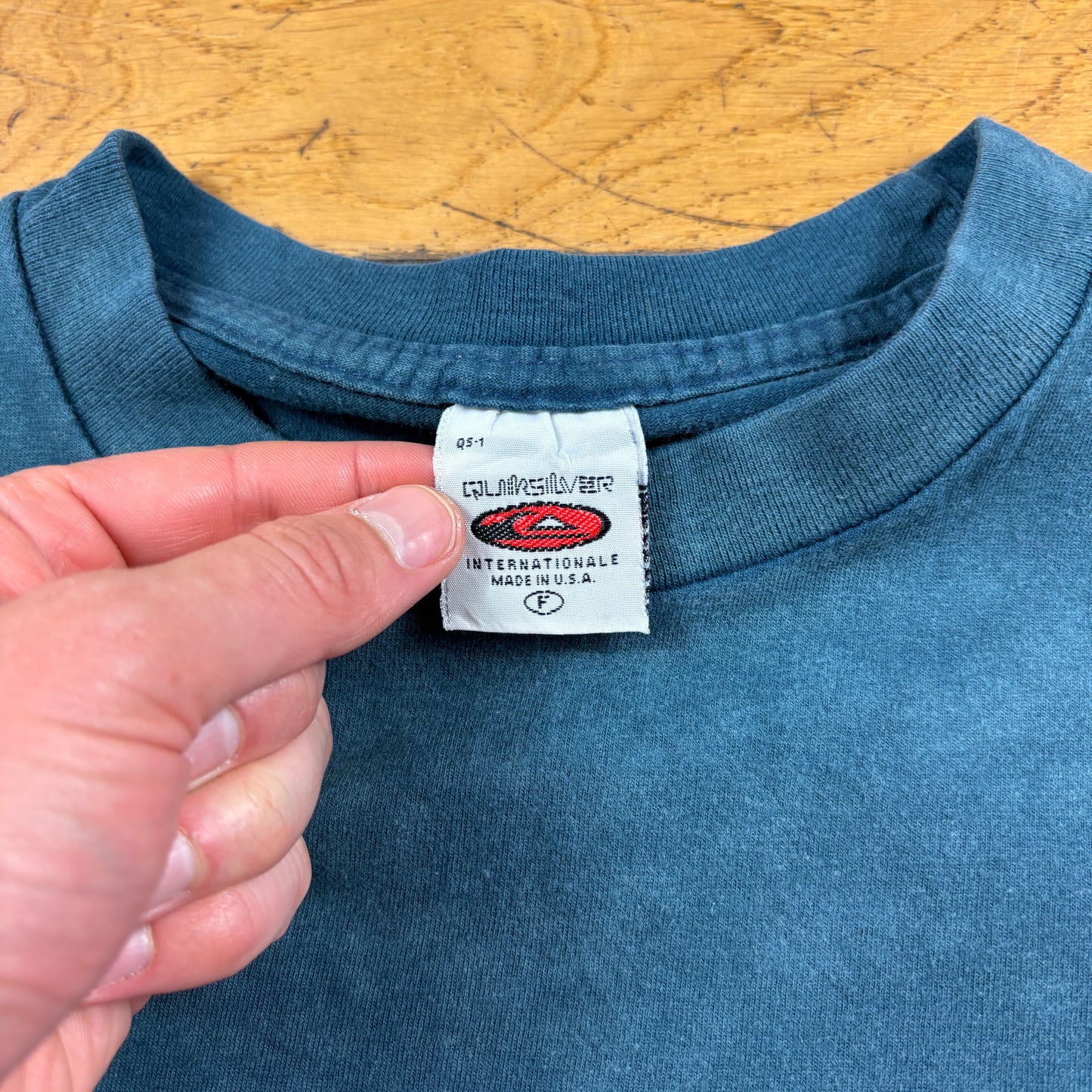 Vintage Quiksilver Blue Surfwear Graphic T-Shirt - M