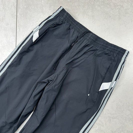Vintage Adidas Black Baggy Tracksuit Sweatpants Track Pants Bottoms - L