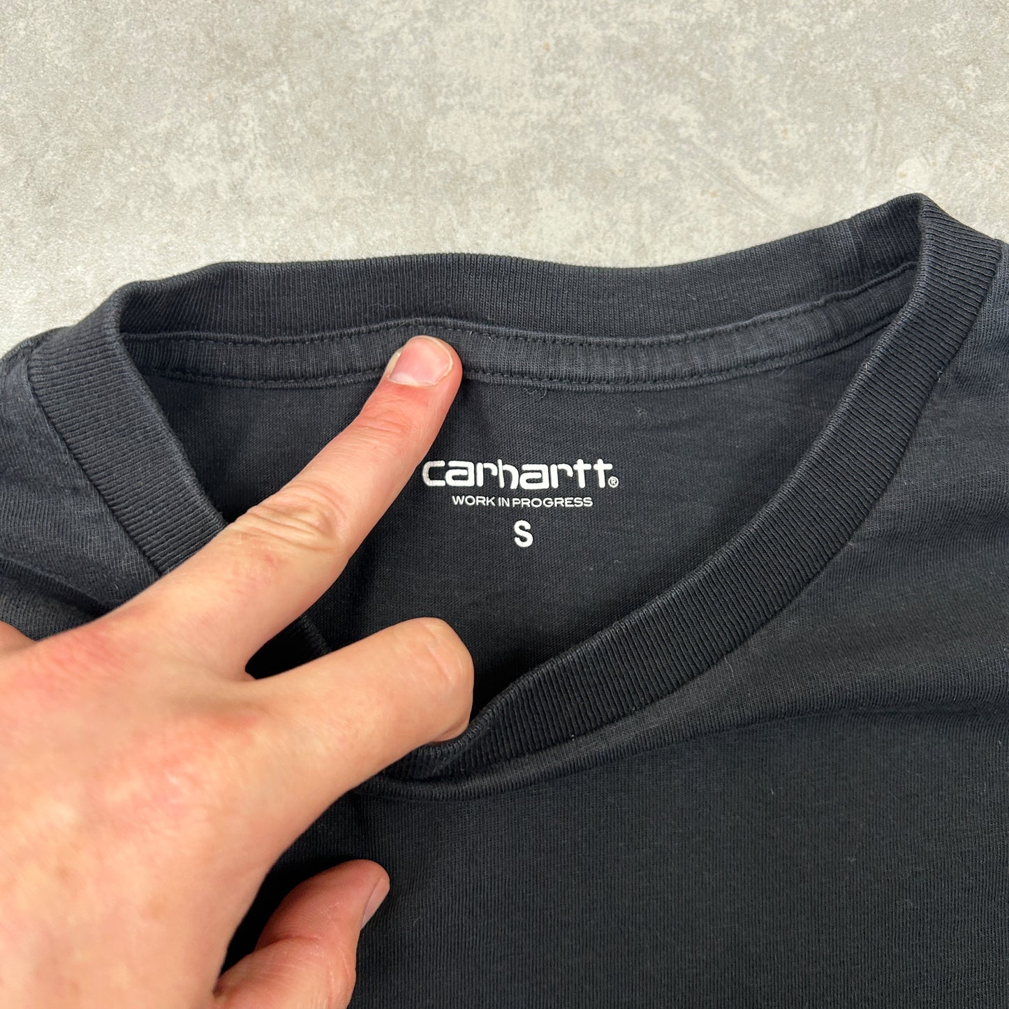 Vintage Carhartt Black Long Sleeve Pocket Workwear T-Shirt - S