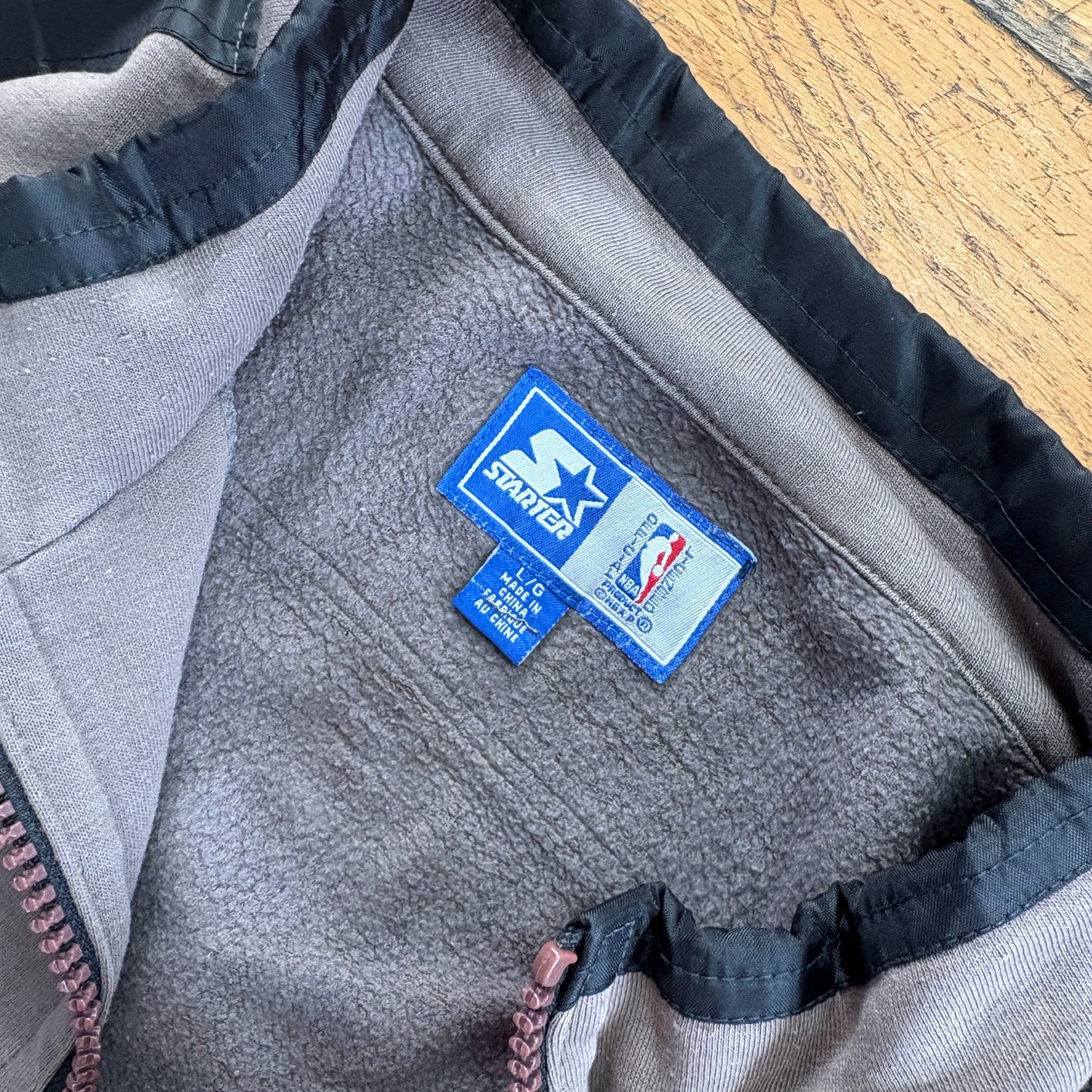 Vintage NBA Raptors Grey Embroidered Sweatshirt - 2XL