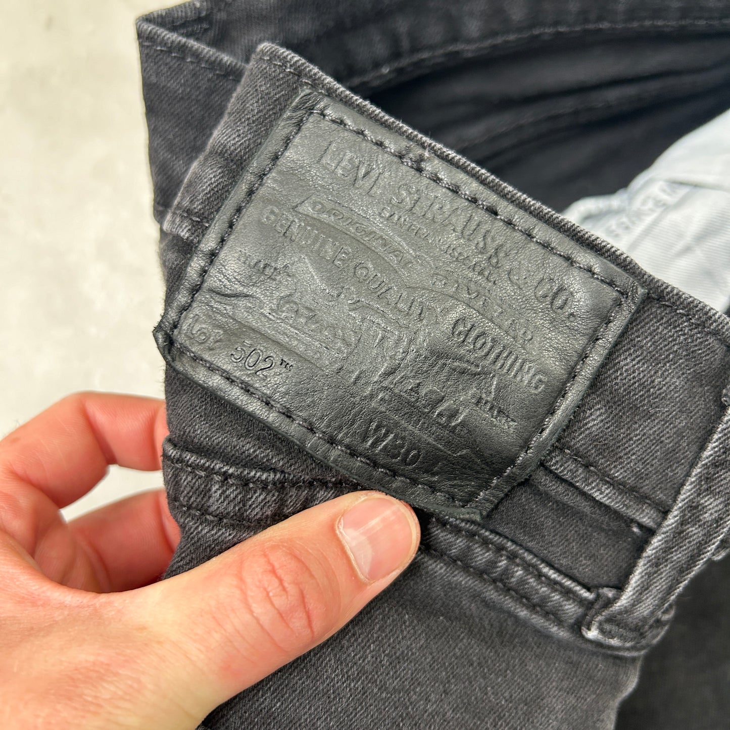 Vintage Levis 502 Black Slim Denim Shorts - 30