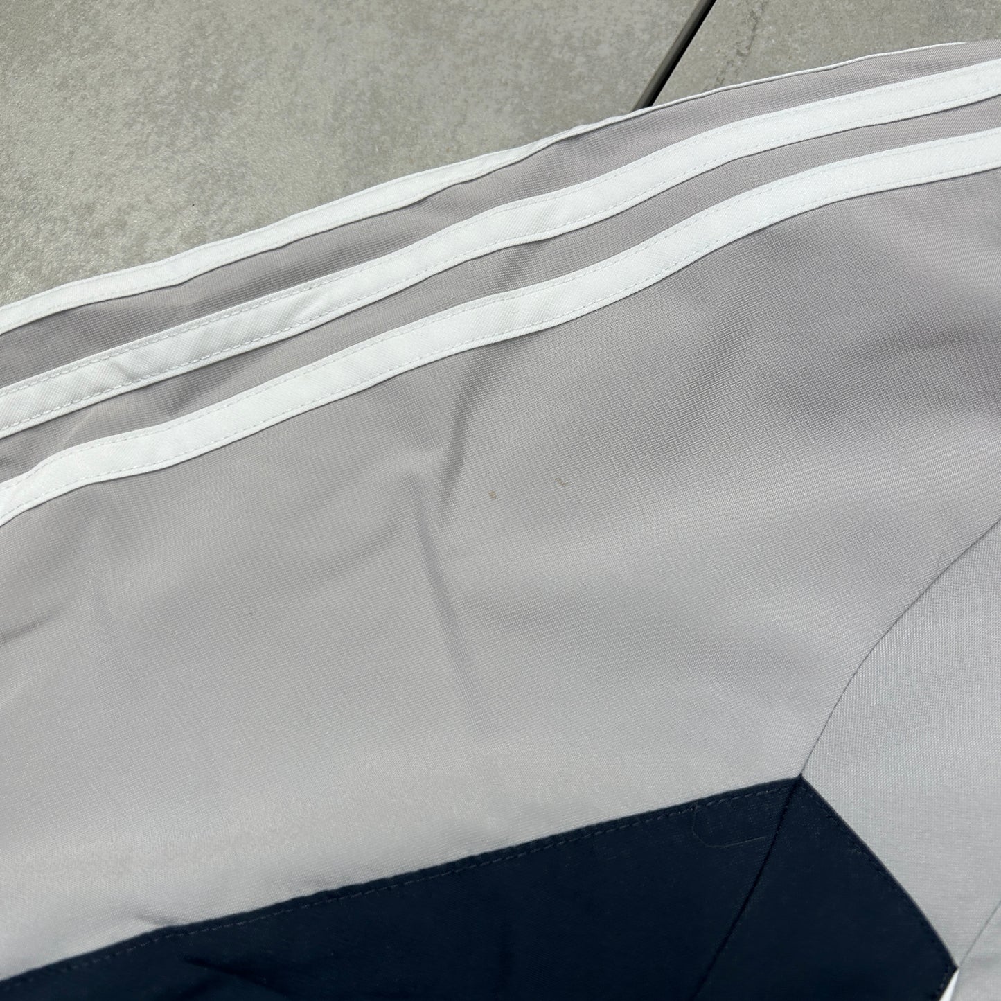 Vintage Adidas Grey Tracksuit Track Shell Windbreaker Jacket - M