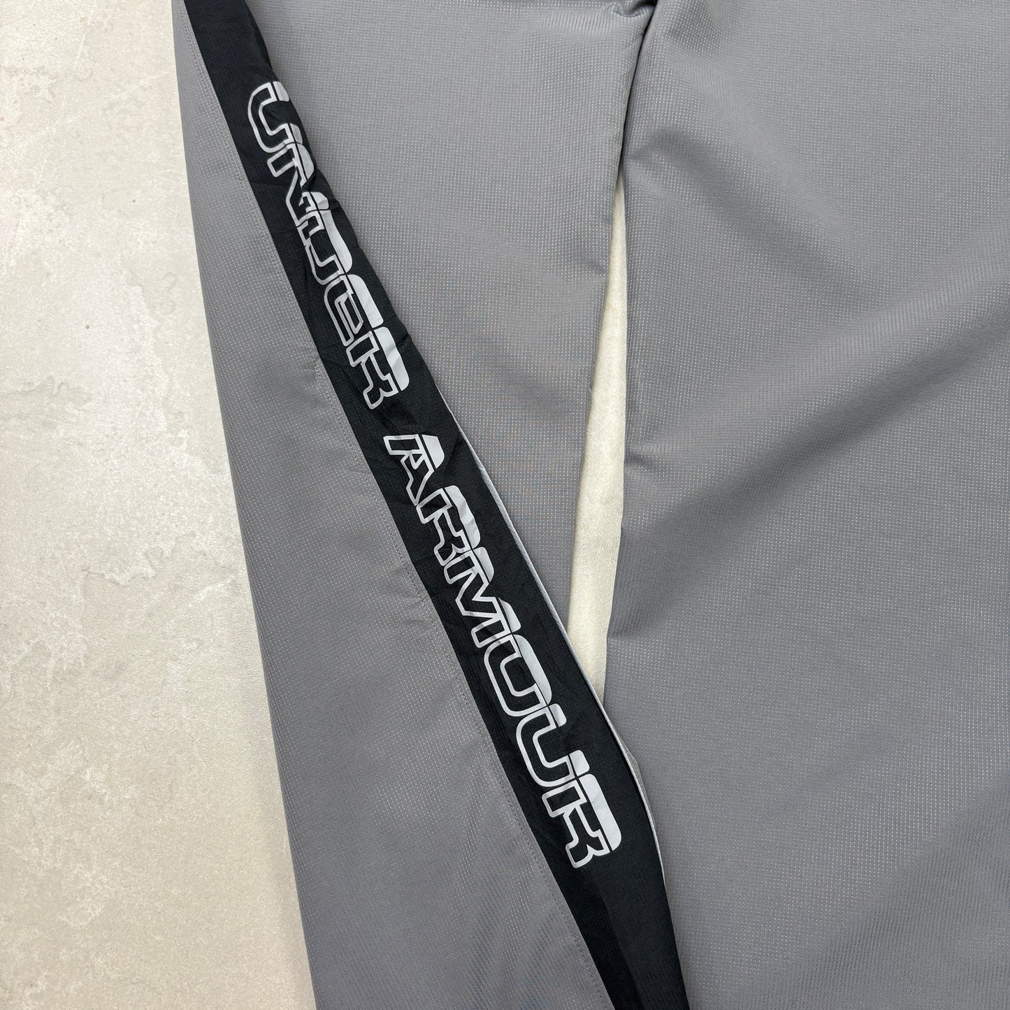 Vintage Under Armour Grey Baggy Tracksuit Sweatpants Track Pants Bottoms - S