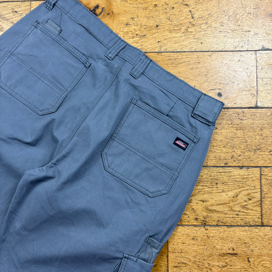 Vintage Dickies Workwear Carpenter Grey Baggy Shorts - 36