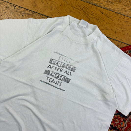 Vintage 90s Faded Funny White Single Stitch Graphic T-Shirt - M