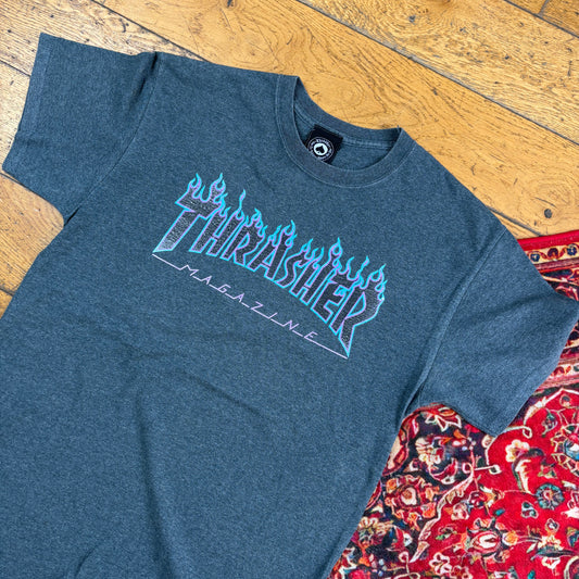 Vintage Thrasher Grey Flames Skate Graphic T-Shirt - XS