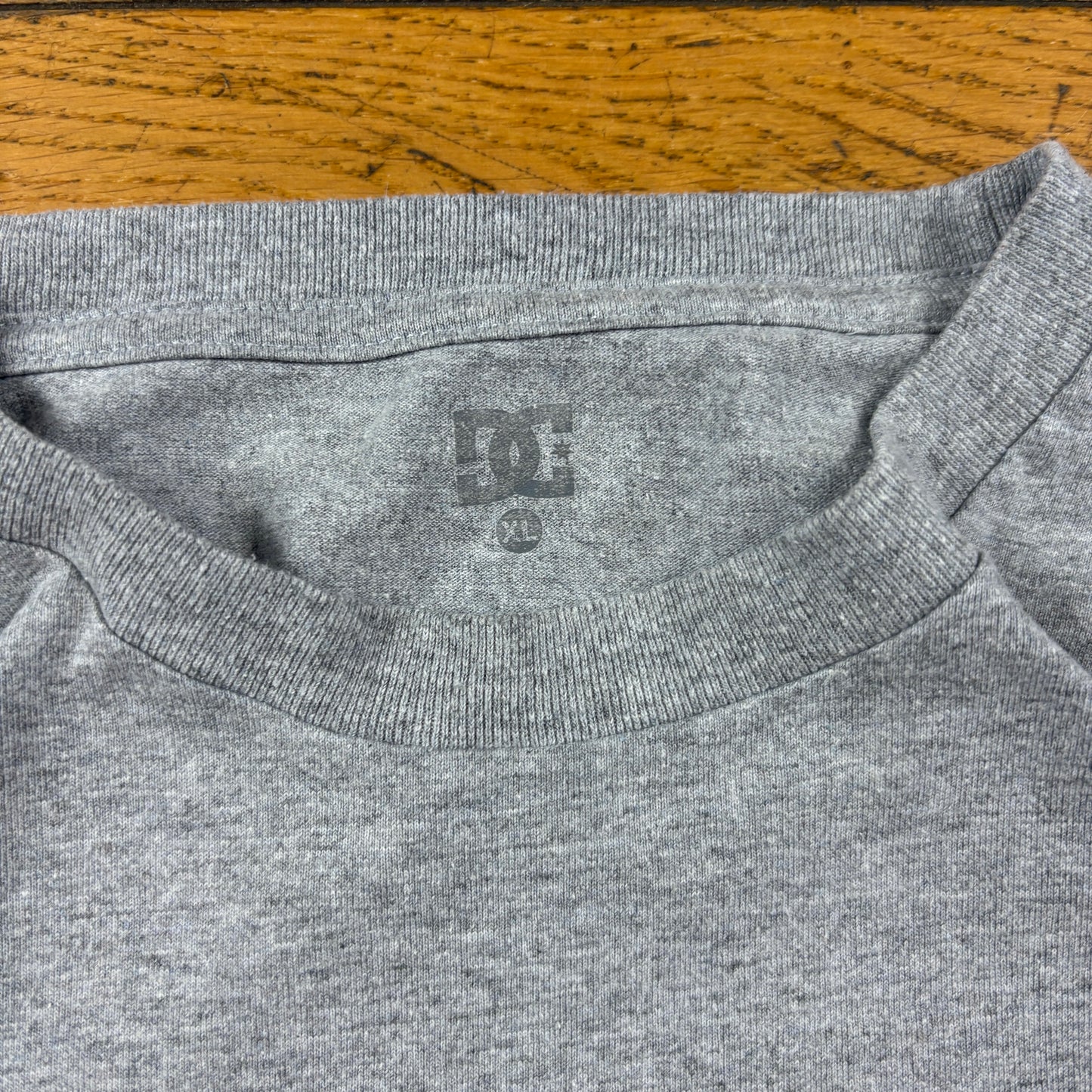 Vintage DC Grey Skate Graphic T-Shirt - L