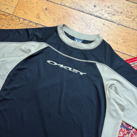 Vintage Oakley Sports Black Graphic T-Shirt - XL