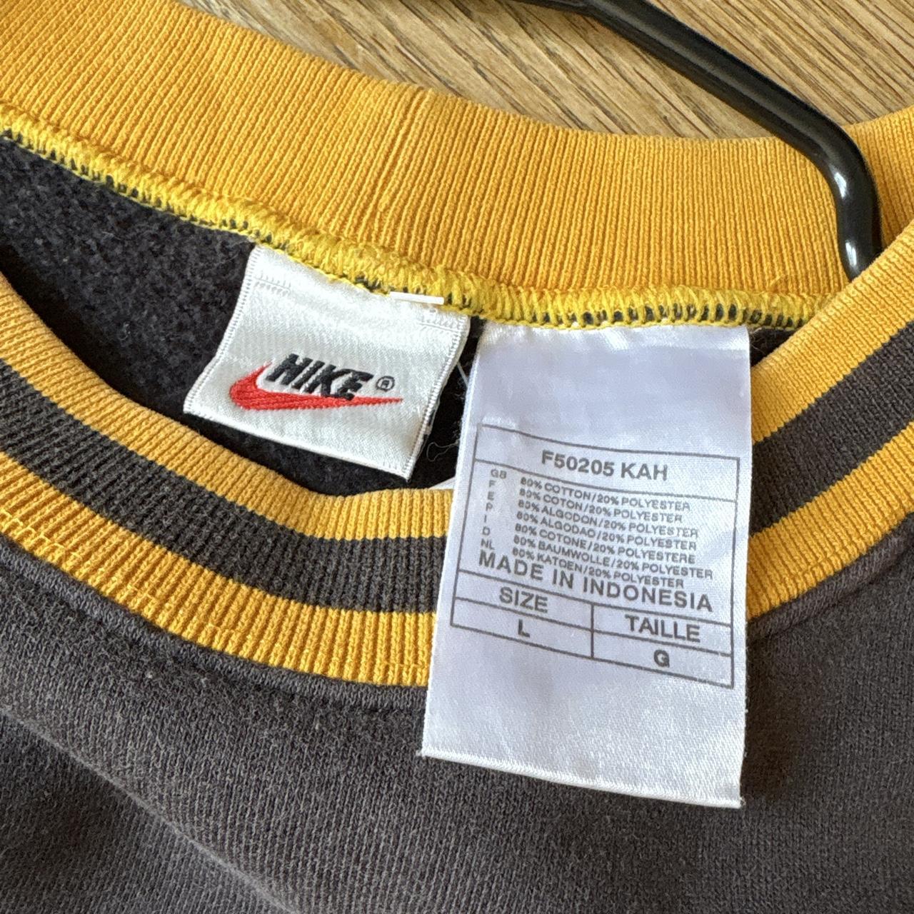 Vintage Nike Basketball 90s Black Yellow Embroidered Sweatshirt - XL