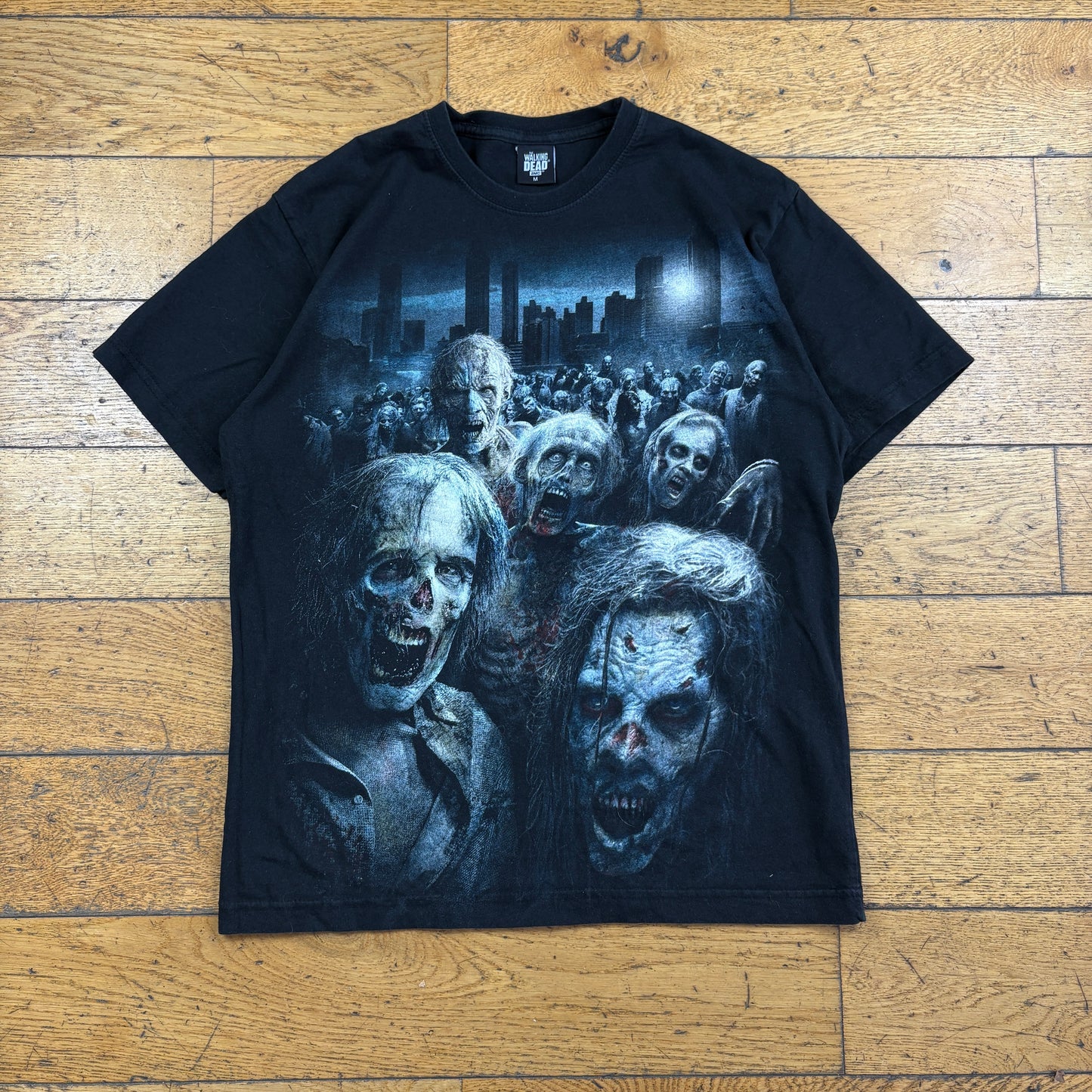 Vintage AMC The Walking Dead Black 2016 Graphic Zombie T-Shirt - S