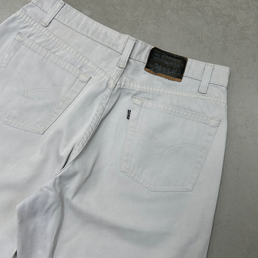 Vintage Levis White Baggy Denim Shorts - 32