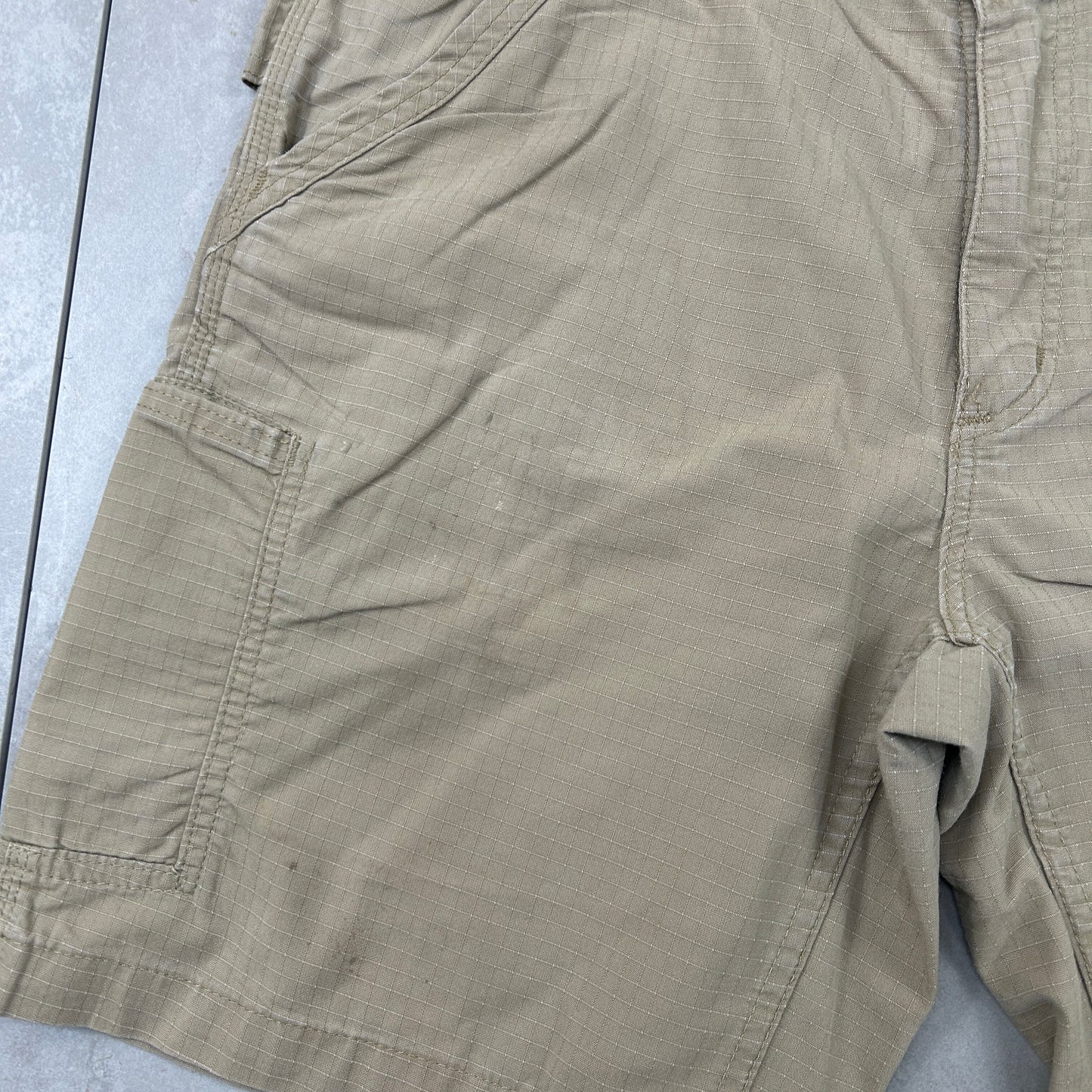 Vintage Carhartt Workwear Baggy Brown Carpenter Shorts - 34