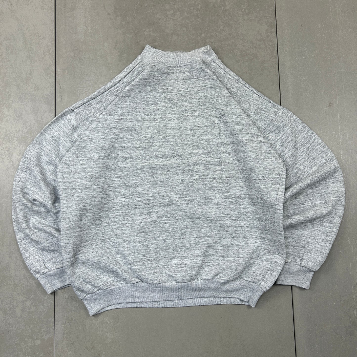 Vintage NHL Los Angeles Kings Grey Embroidered Sweatshirt - L