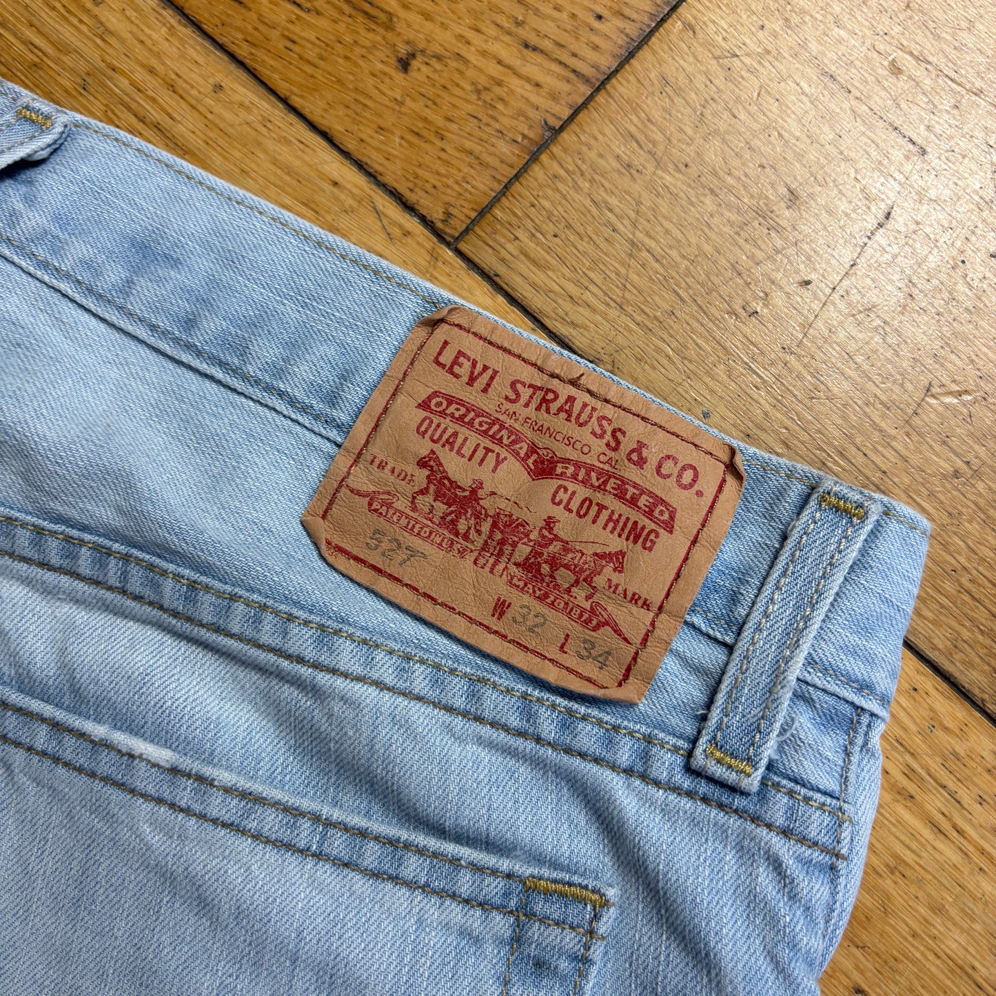 Vintage Levis 527 Slim Blue Denim Shorts - 34
