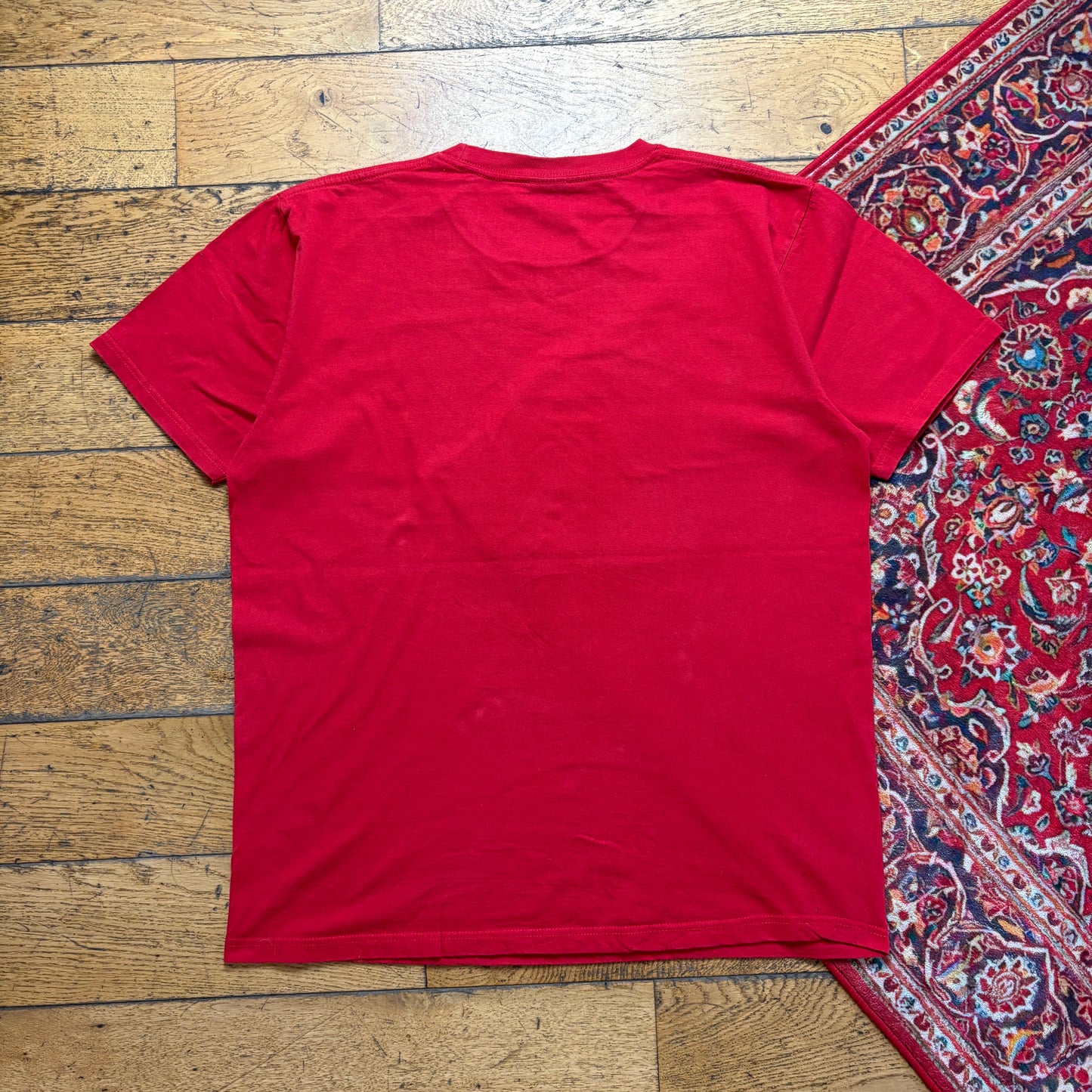 Vintage Supreme Red Graphic T-Shirt - XL