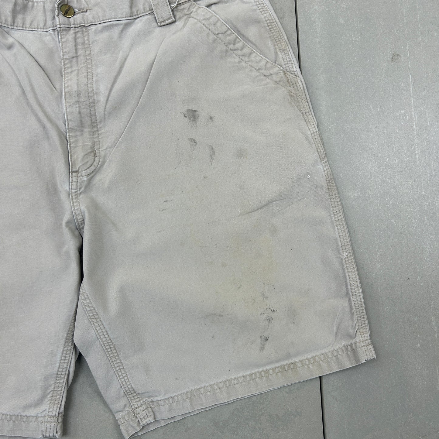 Vintage Carhartt Workwear Baggy Cream Carpenter Shorts - 40