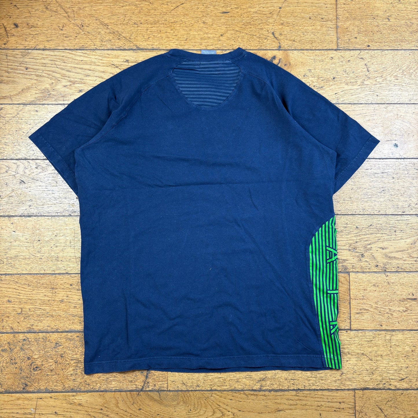 Vintage Nike Air Y2K Navy Swoosh T-Shirt - M