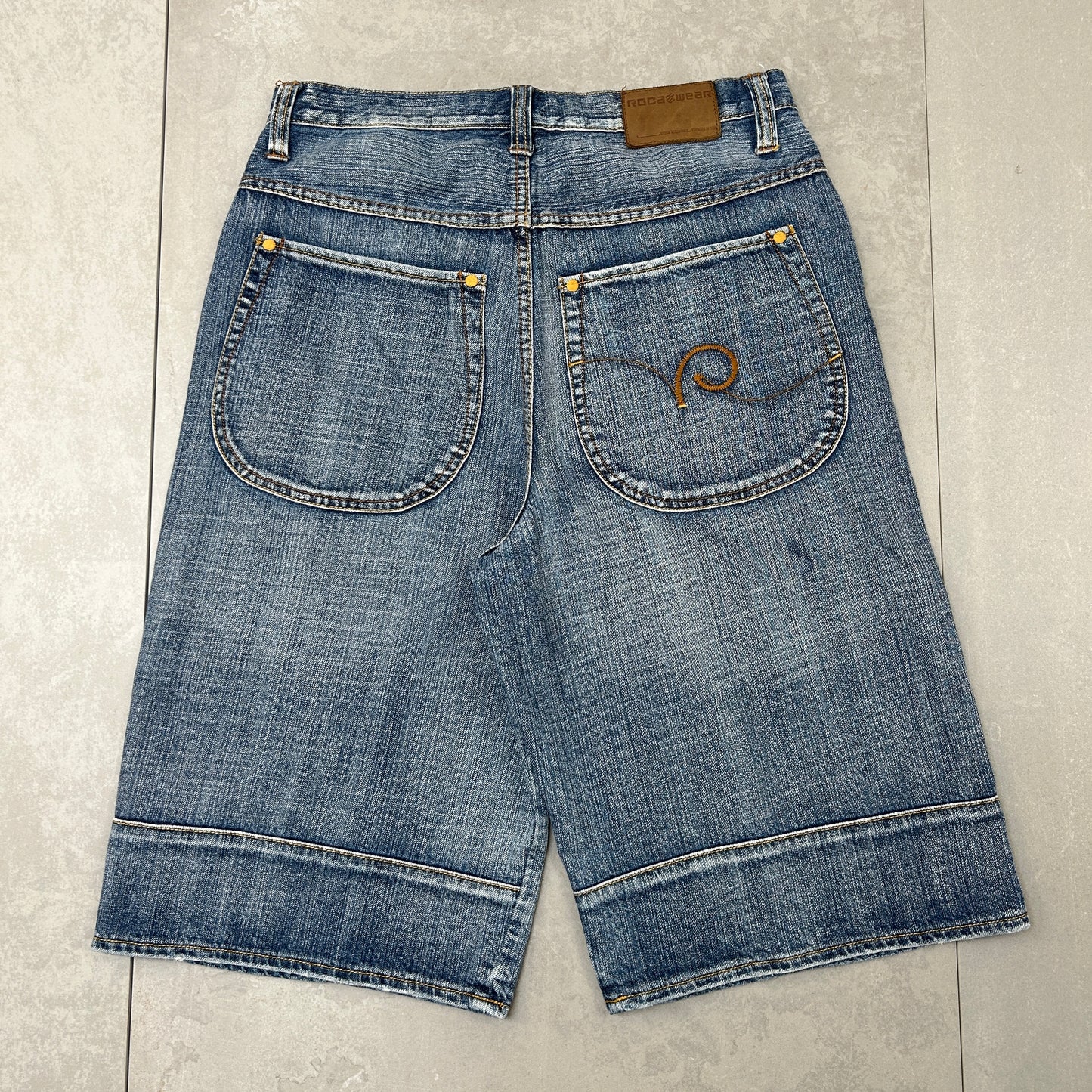 Vintage Rocawear Embroidered Hip Hop Baggy Blue Shorts Jorts - 32