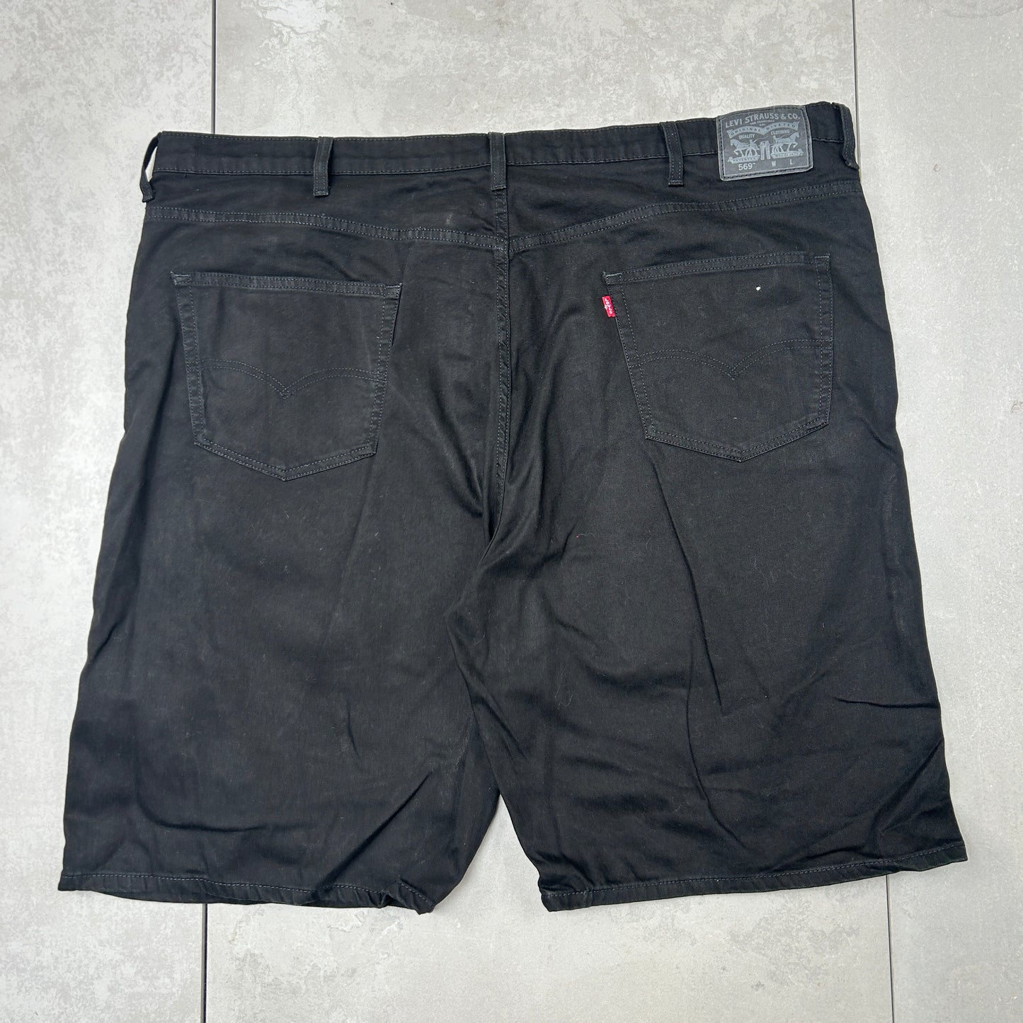 Vintage Levis 569 Black Baggy Denim Shorts - 50
