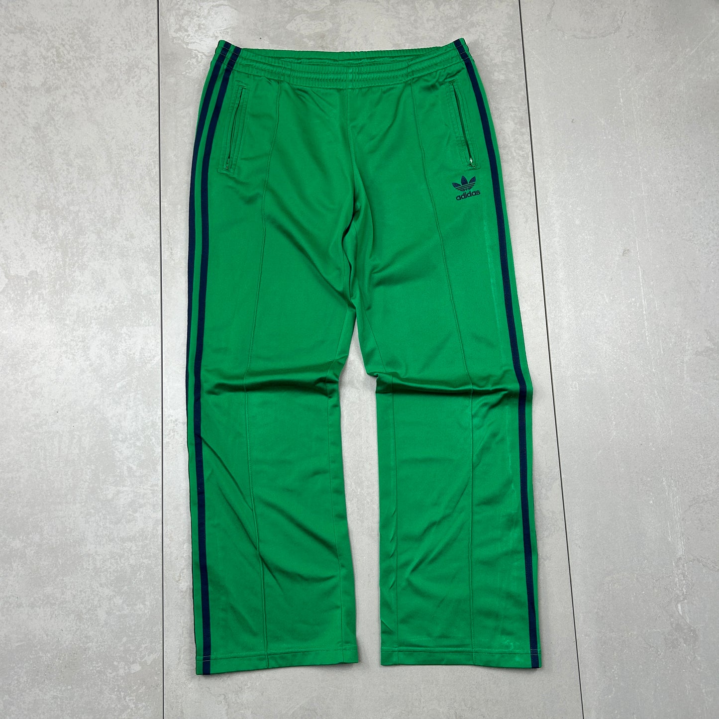 Vintage Adidas Green Baggy Tracksuit Sweatpants Track Pants Bottoms - M