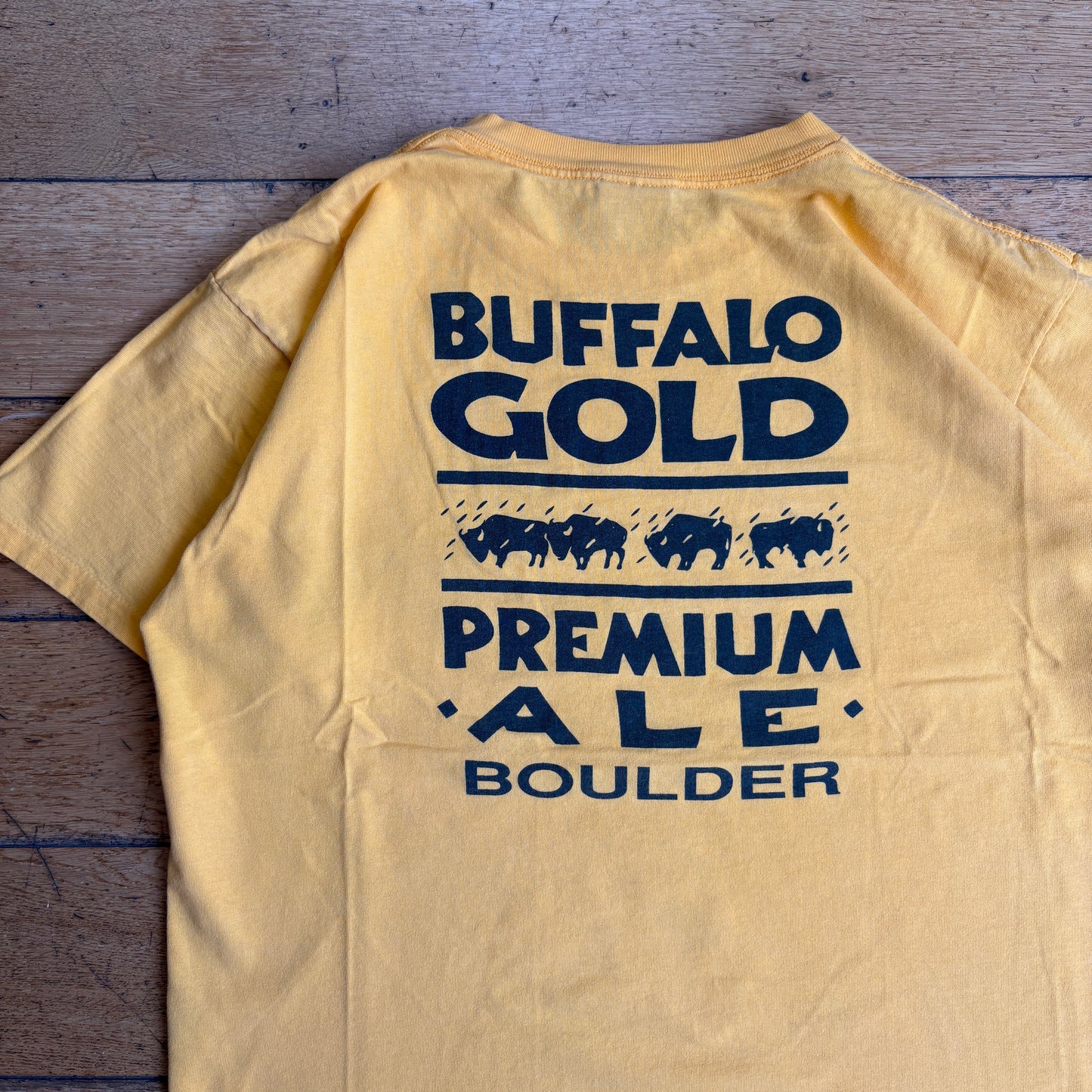 Vintage 90s Beer Single Stitch Yellow Graphic T-Shirt - L