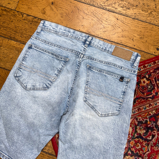 Vintage Blue Denim Shorts - 34