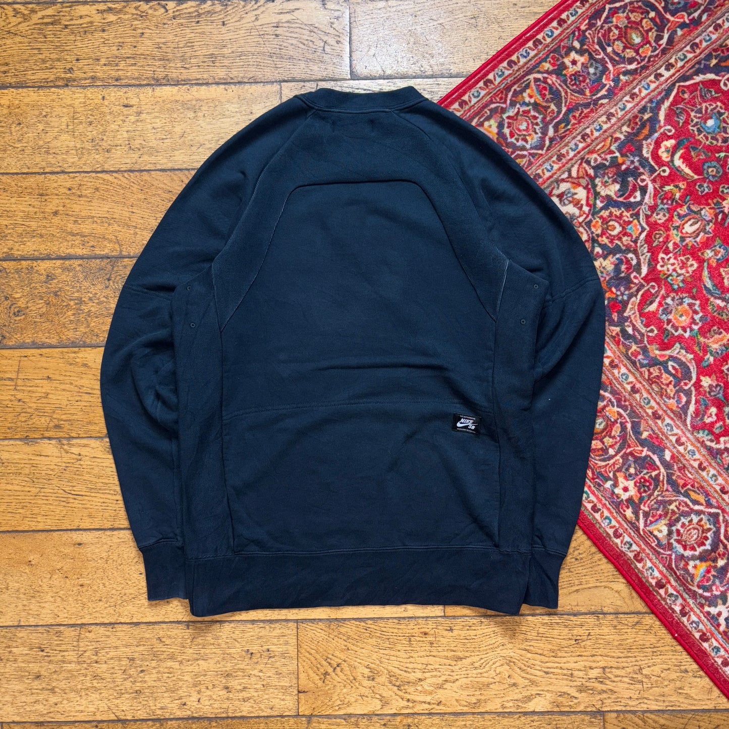Vintage Nike SB Black Embroidered Sweatshirt - S