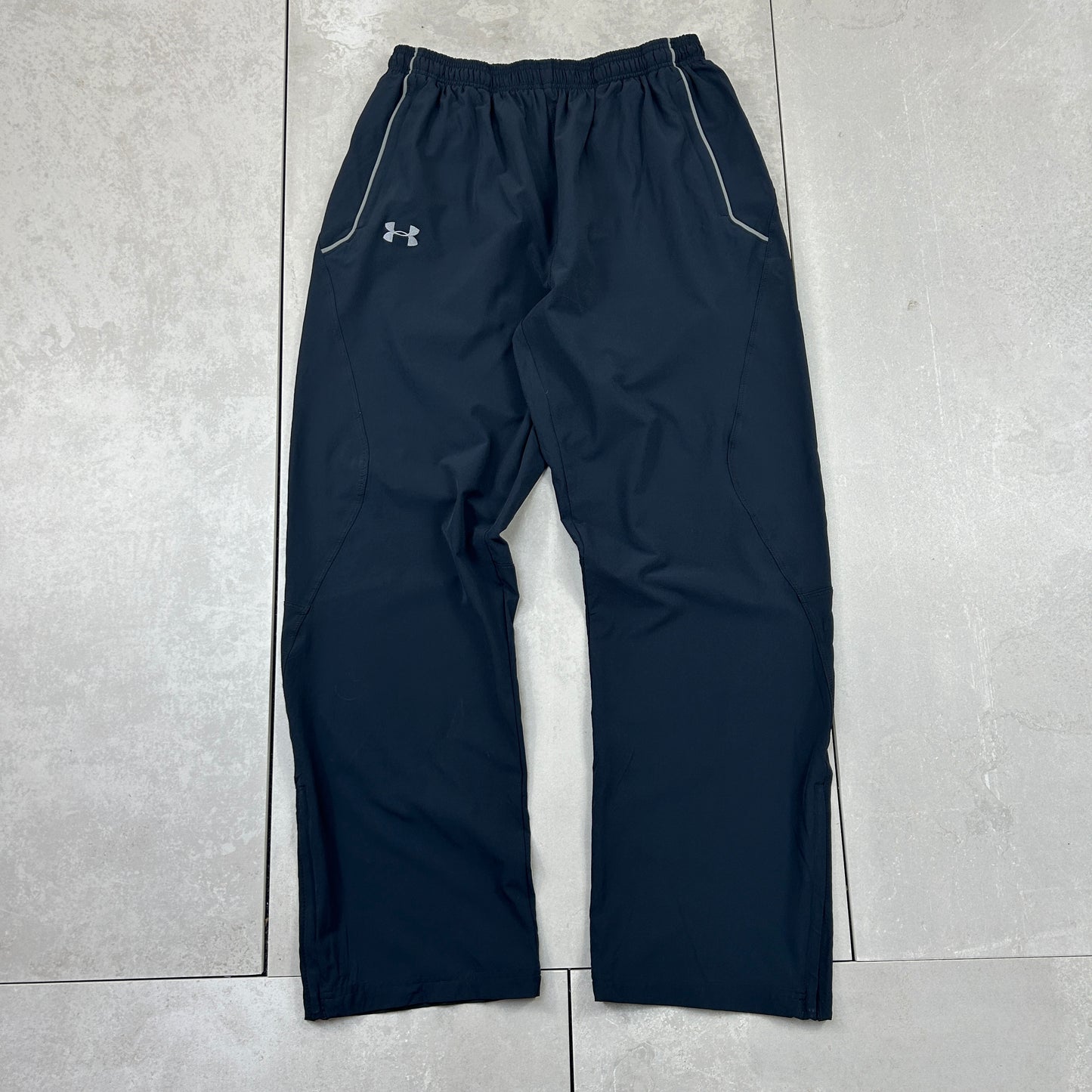 Vintage Under armour Black Baggy Tracksuit Sweatpants Track Pants Bottoms - M