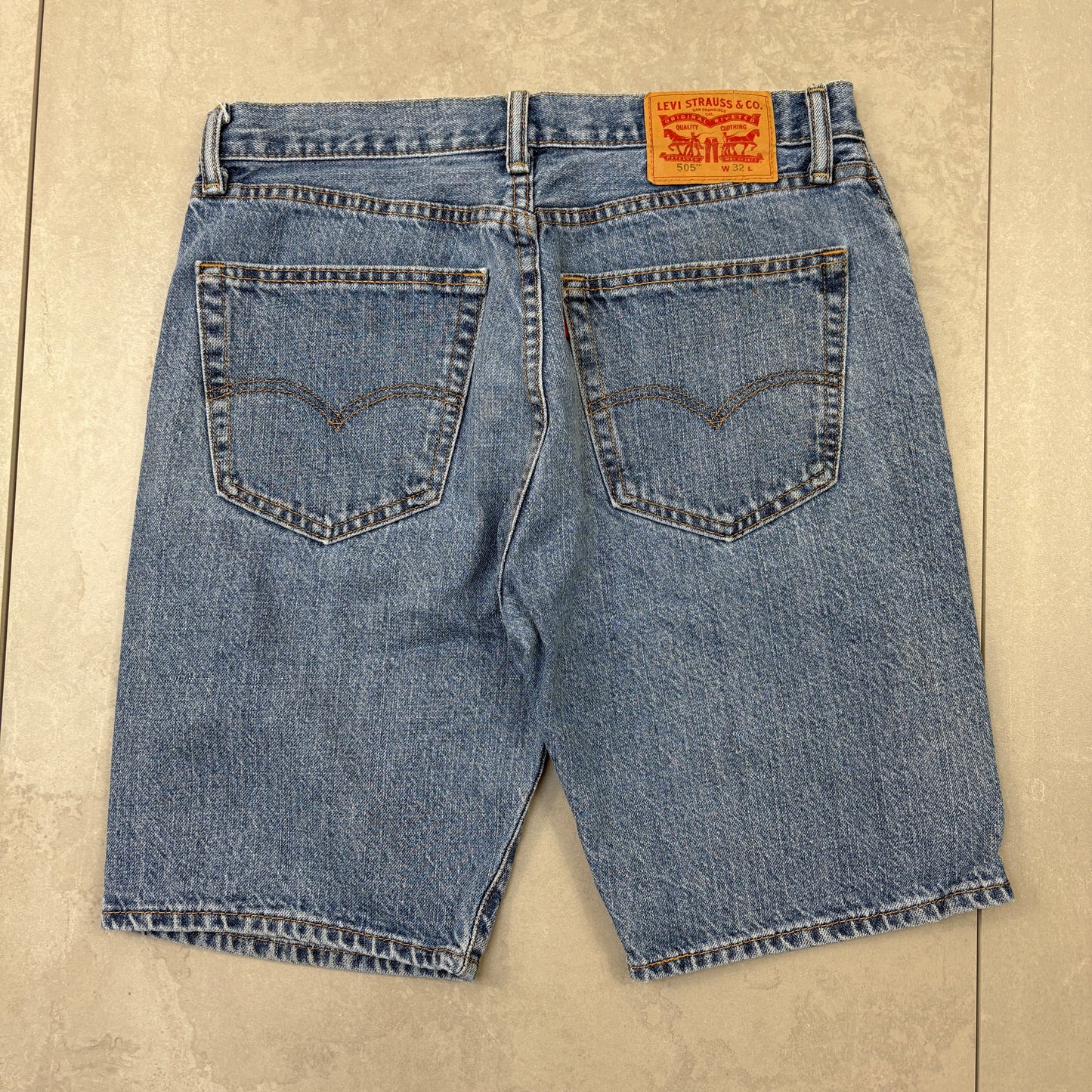 Vintage Levis 505 Blue Straight Denim Shorts - 32