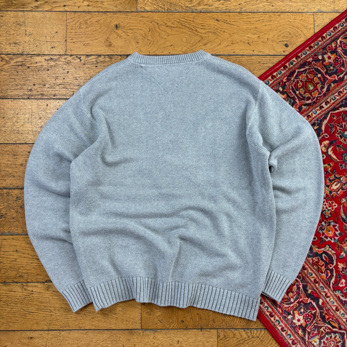 Vintage Tommy Hilfiger Grey Embroidered Crest Chunky Knit Jumper - L