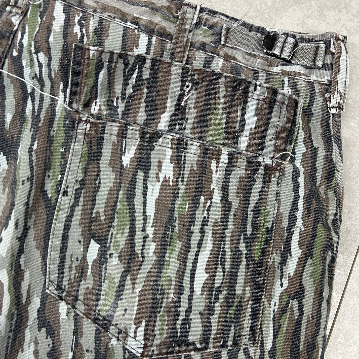 Vintage Real Tree Camo Baggy Khaki Cargo Workwear Hunting Trousers - 36