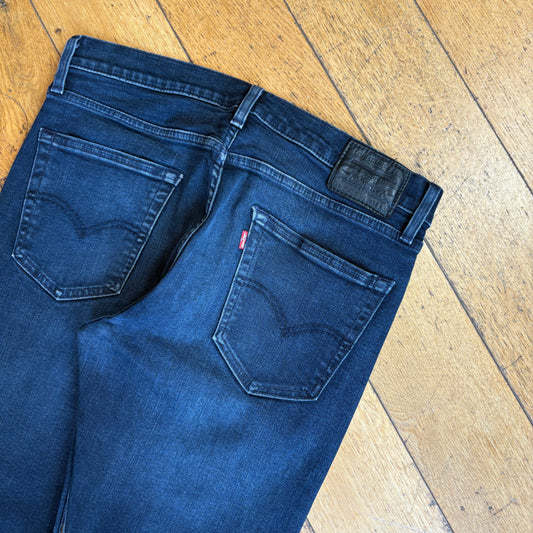 Vintage Levis 511 Slim Dark Blue Denim Jeans - 34