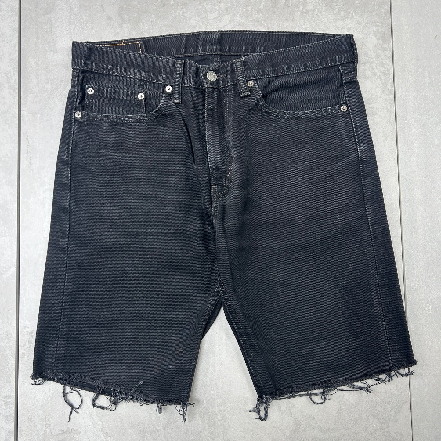 Vintage Levis 505 Baggy Black Denim Shorts - 34