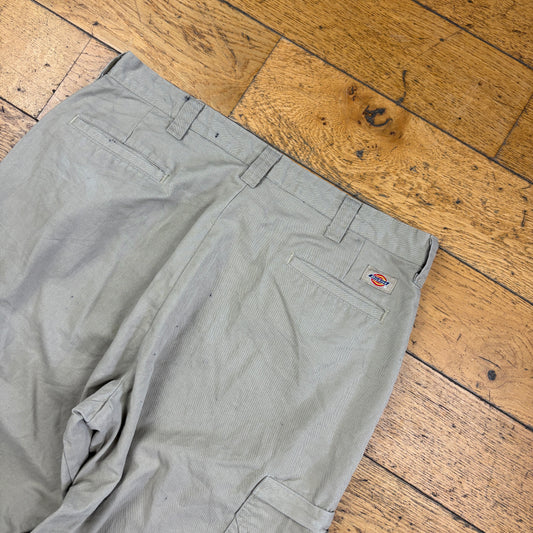 Vintage Dickies 874 Cream Cargo Baggy Skate Trousers - 34