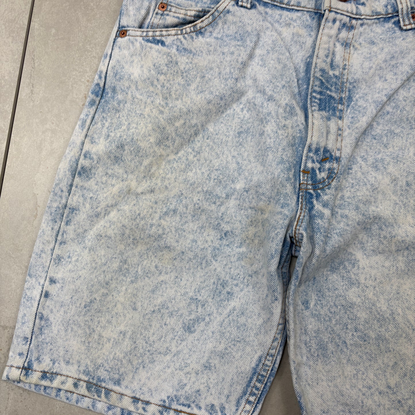 Vintage Levis 505 Blue Baggy Denim Shorts - 36