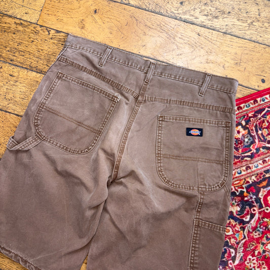 Vintage Dickies Brown Workwear Carpenter Baggy Shorts - 36