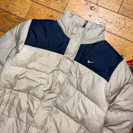 Vintage Nike Y2k 00s Grey Puffer Jacket - L