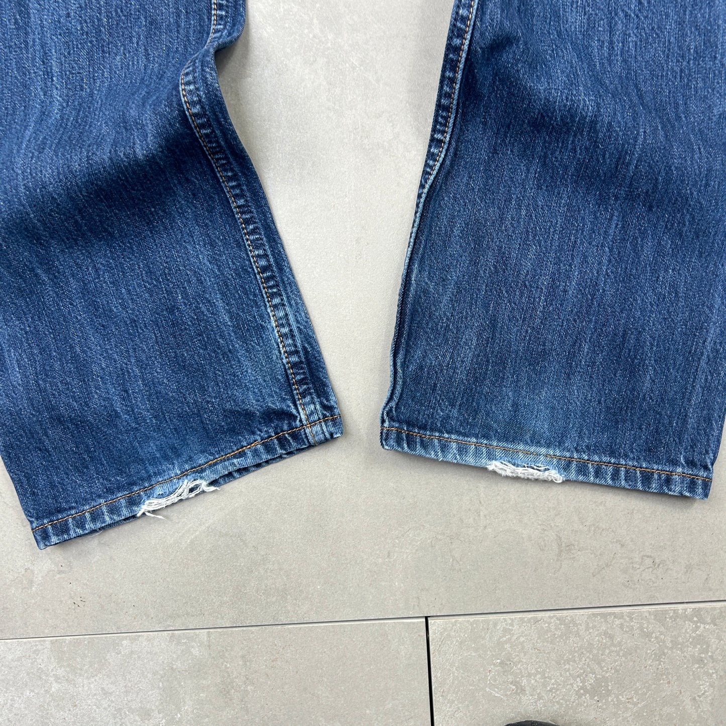 Vintage Levis 501 Straight Blue Denim Jeans - 28
