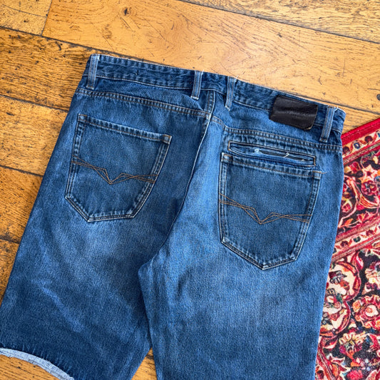 Vintage Blue Guess Denim Shorts - 36