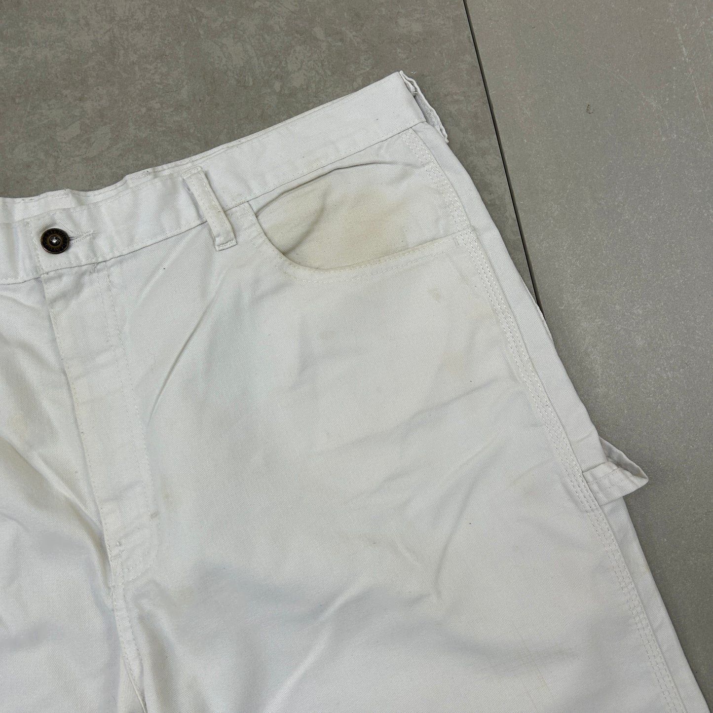 Vintage Dickies Workwear Carpenter Baggy White Shorts - 38