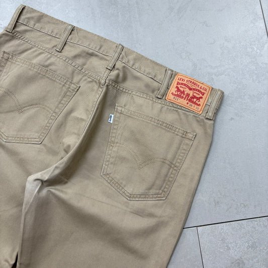 Vintage Levis 511 Slim Cream Chino Trousers - 38