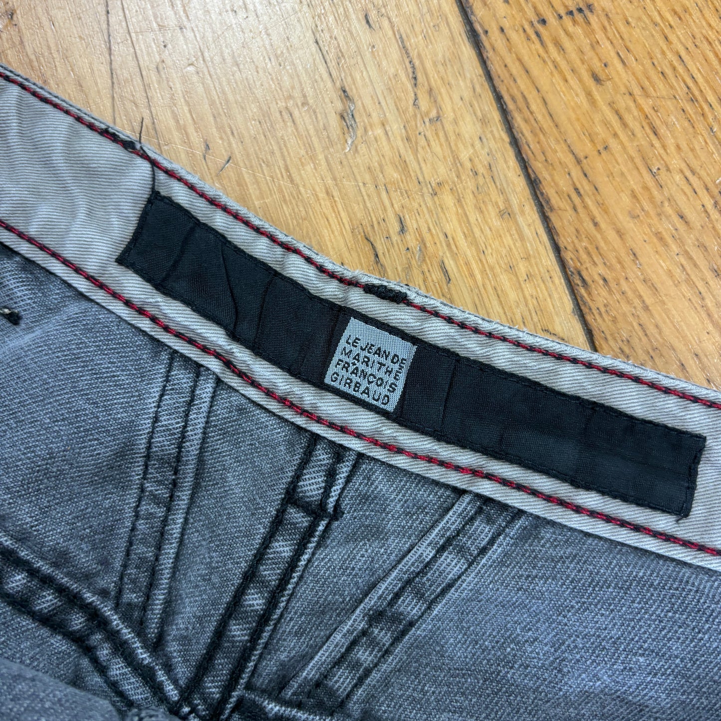 Vintage Marithe Francois Girbaud Embroidered Hip Hop Grey Baggy Shorts Jorts -34