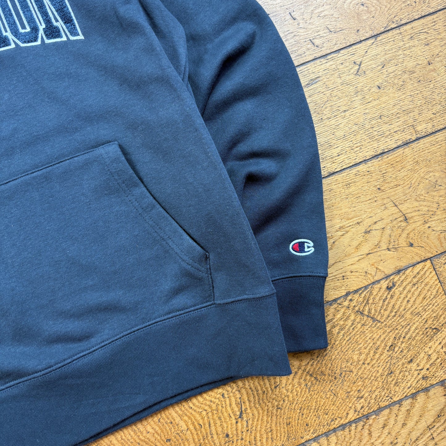 Vintage Champion Navy Spellout Embroidered Hoodie Sweatshirt - M