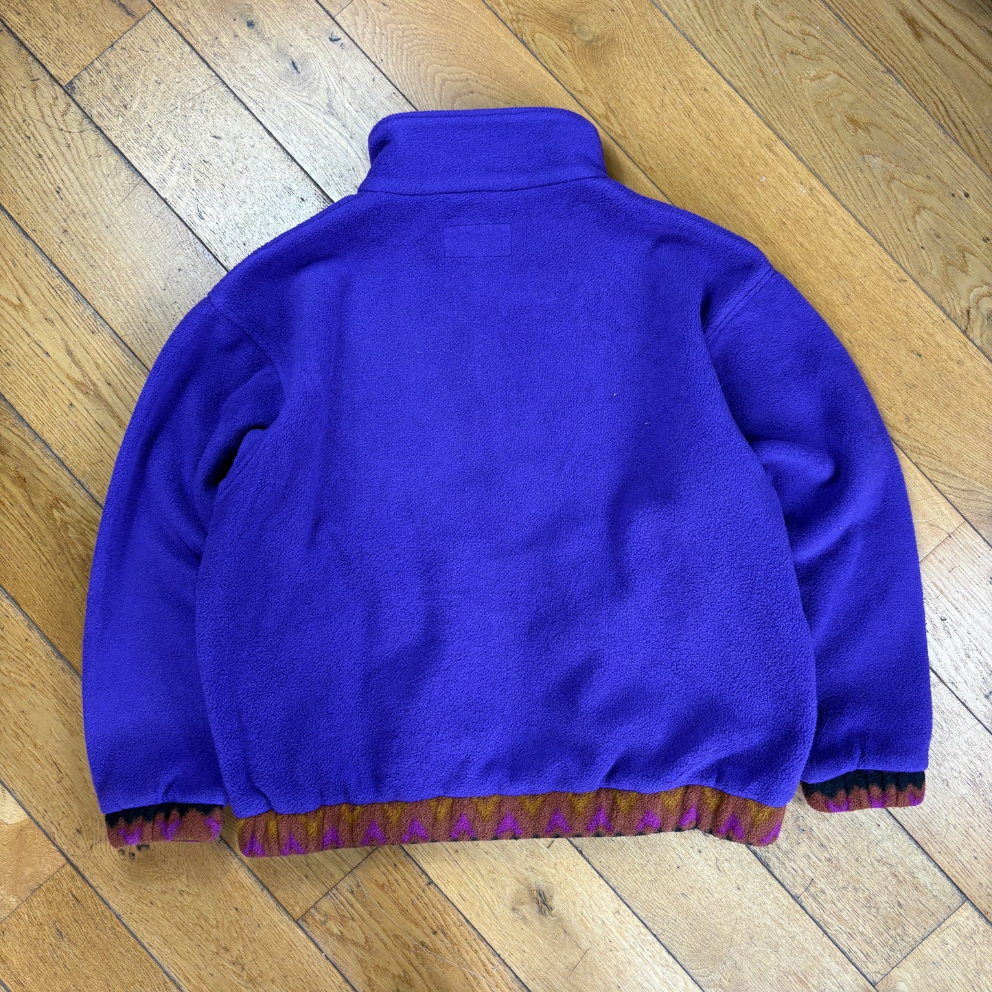 Vintage 90s Trango Purple Fleece Embroidered Sweatshirt - L